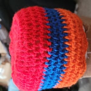 Holds your bathroom tissue